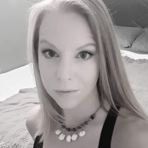 Meet your Posher, Farra